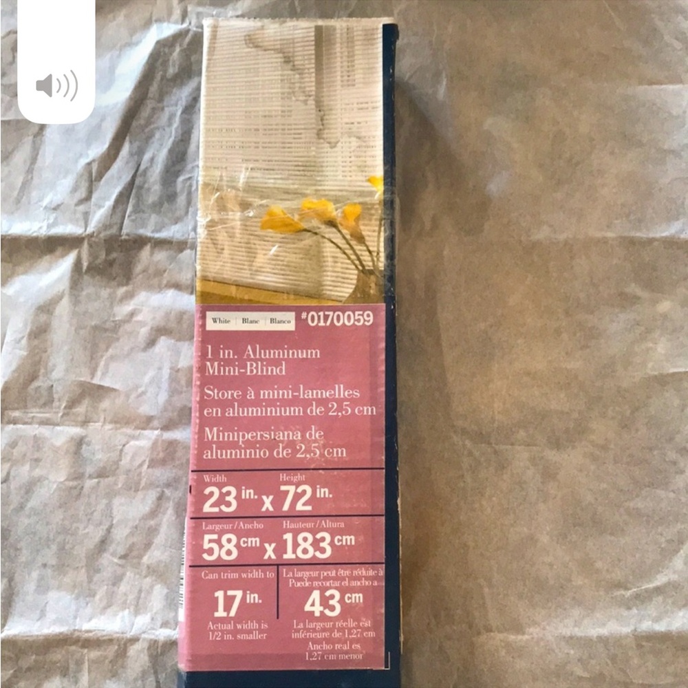 Levolor Aluminum White Mini Blind New